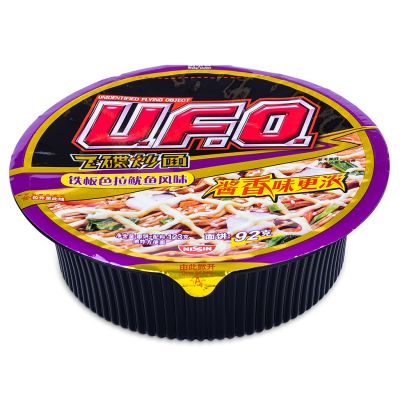 Nissin UFO Instant Japanese Yakisoba &lpar;Salad & Squid Flavour&rpar; 日清 飛碟炒麵 &lpar;鐵板色拉魷魚風味&rpar;